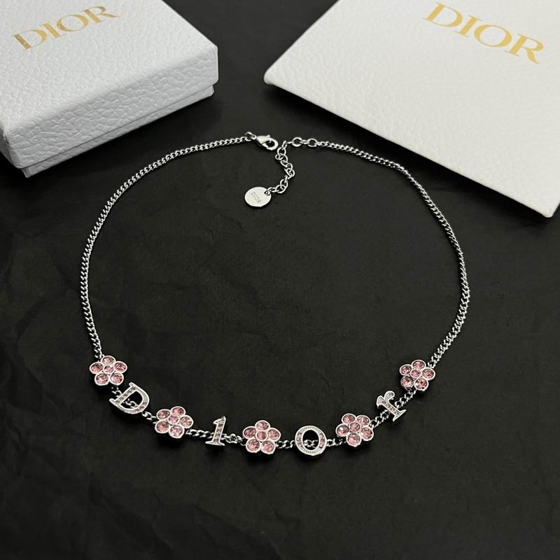 Dior Necklace 05lyr576